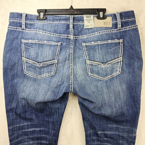BKE Buckle Mason Tapered Leg Jeans Mens 42x31 Blue Stretch Denim Whiskers 42R - Picture 9 of 15